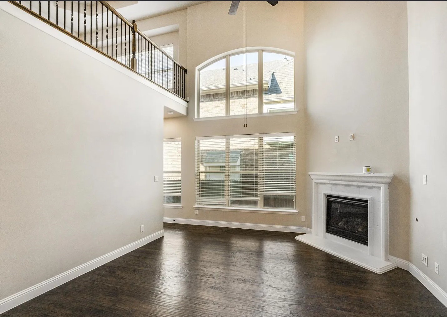 5215 Wakefield Drive Irving TX 75038