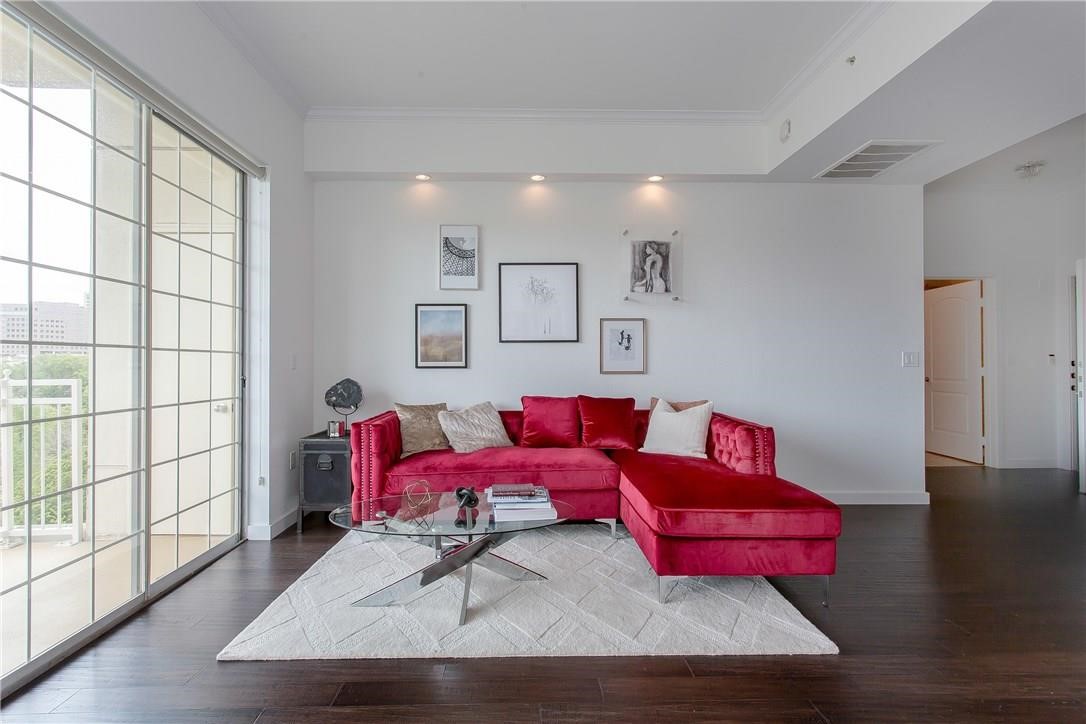 3225 Turtle Creek Boulevard Dallas TX 75219
