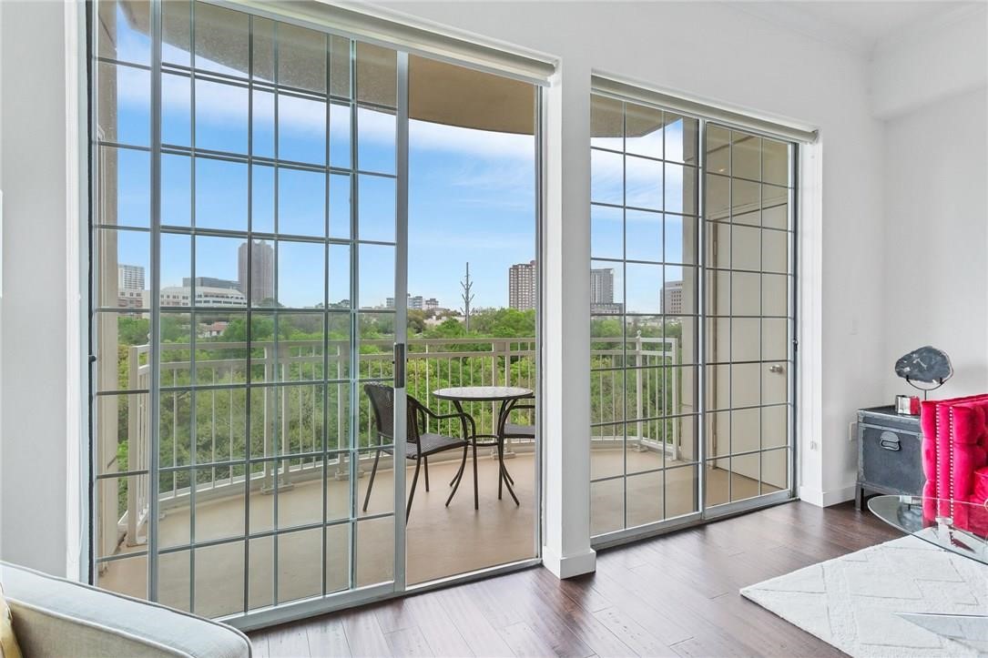 3225 Turtle Creek Boulevard Dallas TX 75219