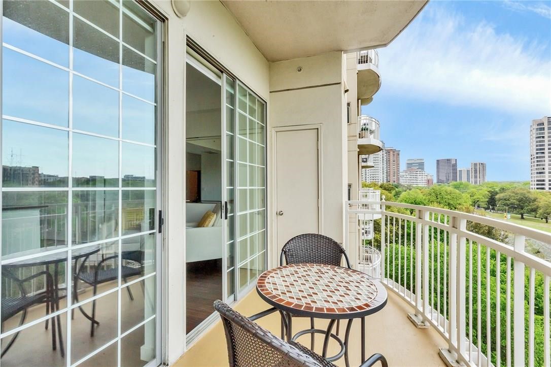 3225 Turtle Creek Boulevard Dallas TX 75219