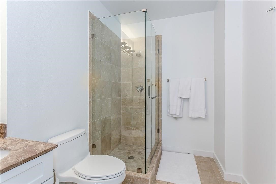 3225 Turtle Creek Boulevard Dallas TX 75219
