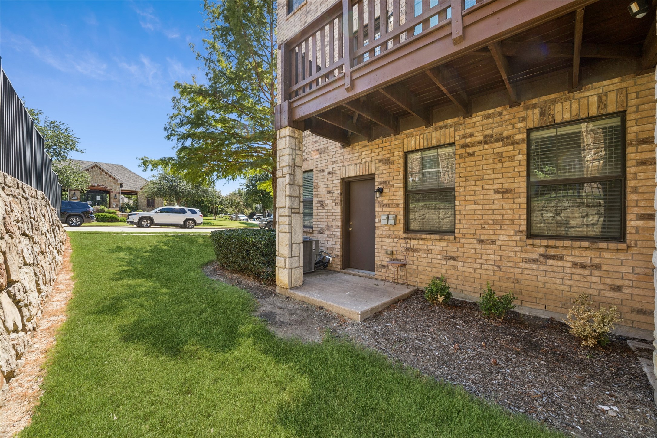 1503 Biltmore Lane Irving TX 75063