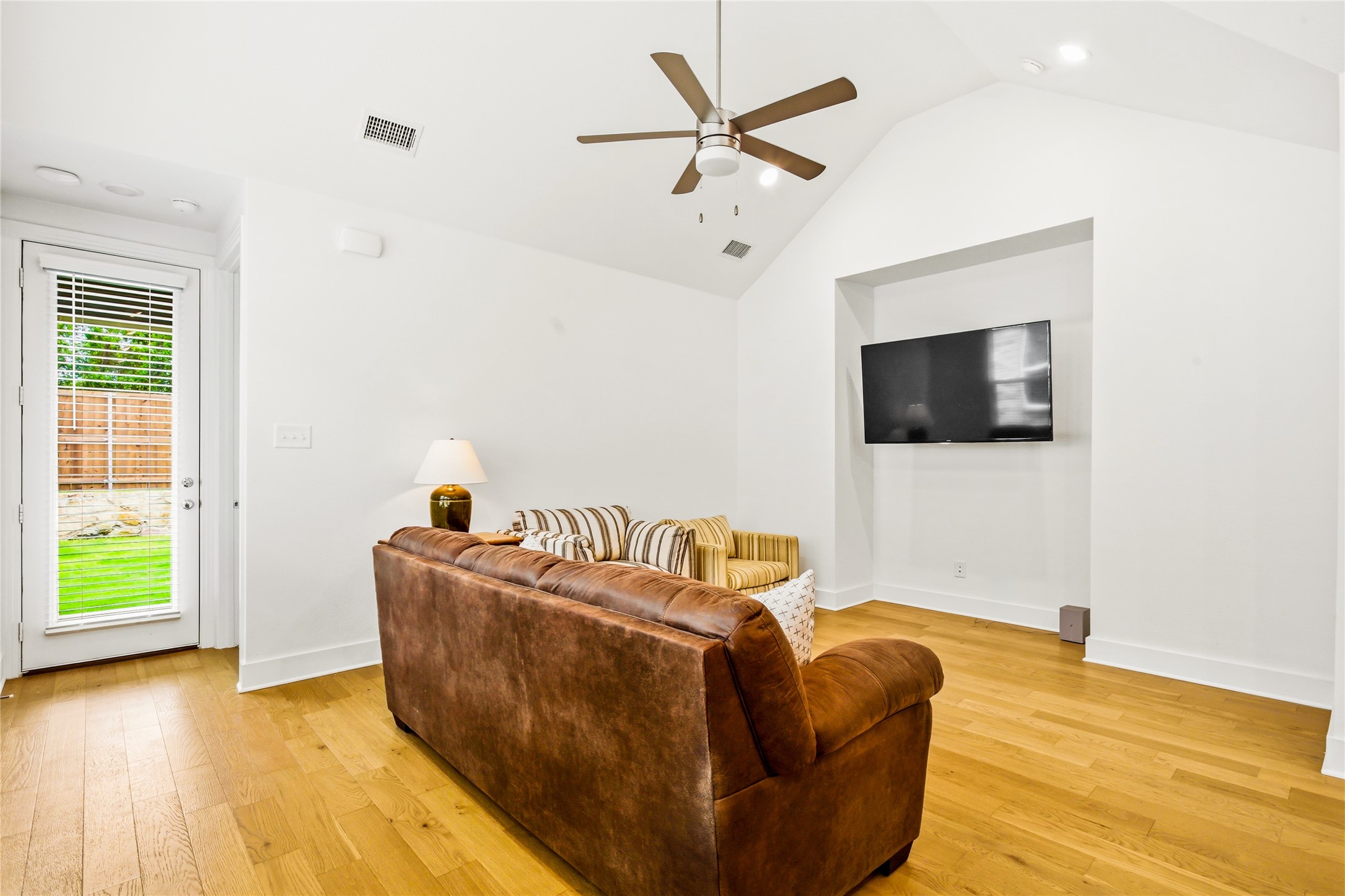 606 Sagebrush Trail Sherman TX 75092