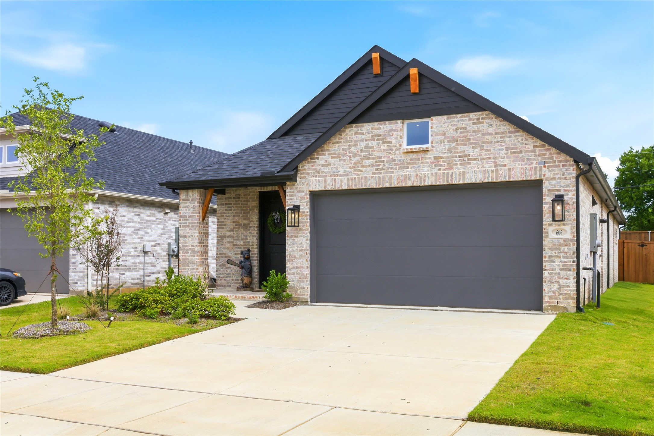 606 Sagebrush Trail Sherman TX 75092