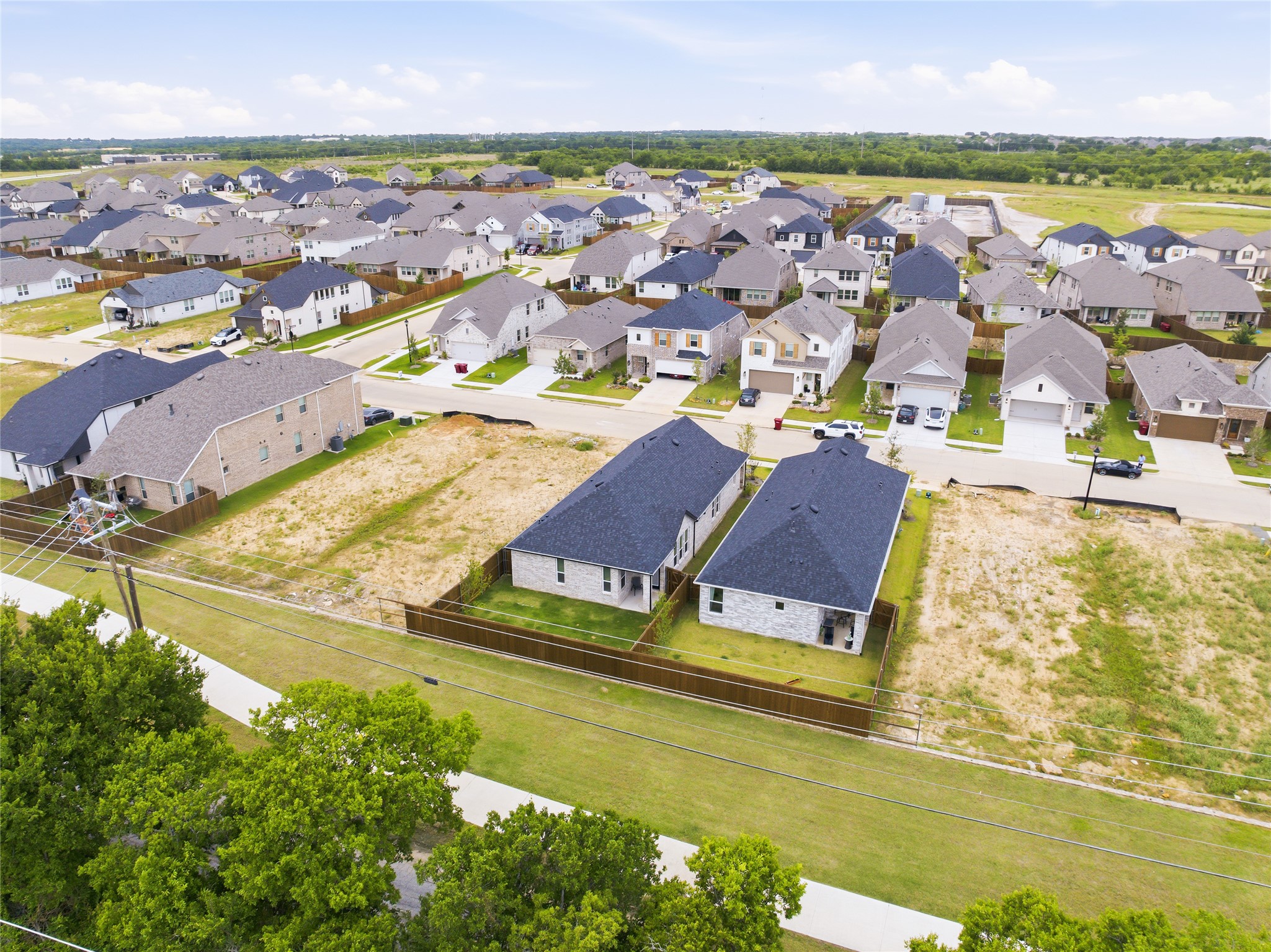 606 Sagebrush Trail Sherman TX 75092