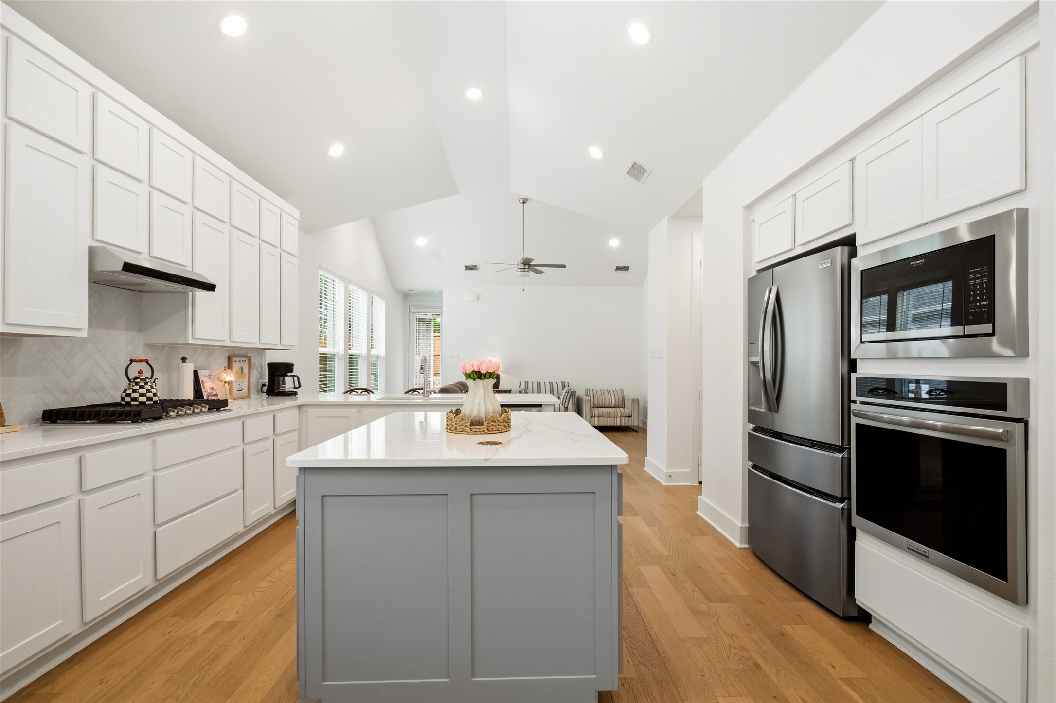 606 Sagebrush Trail Sherman TX 75092