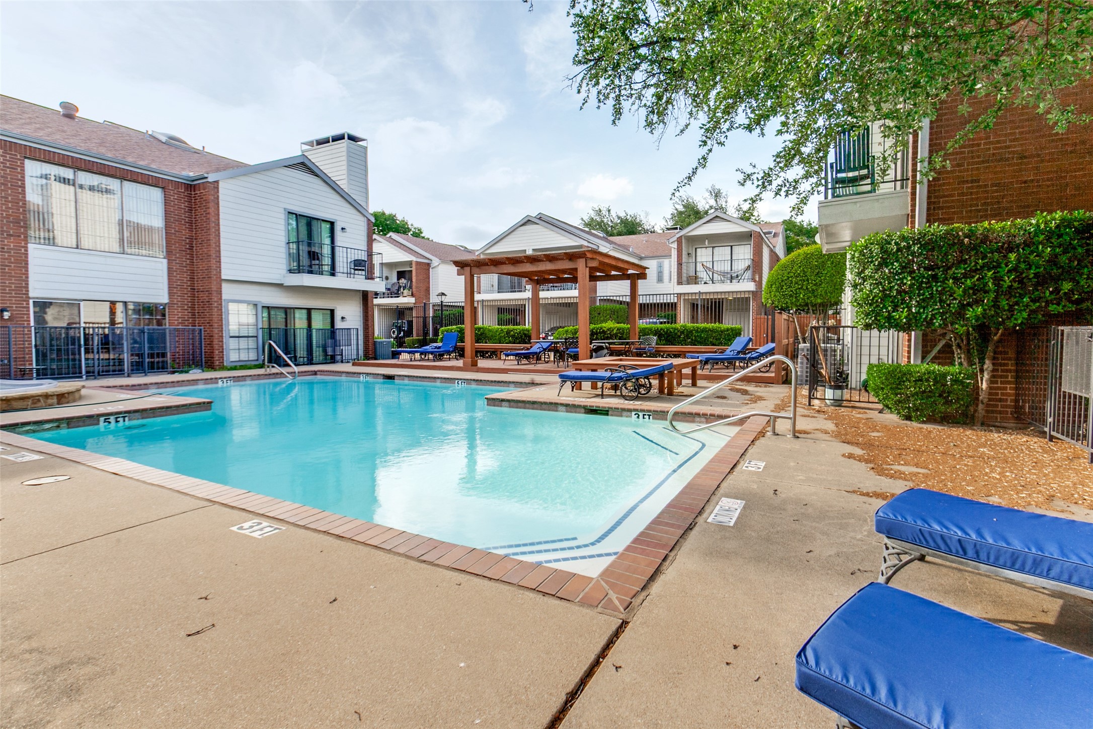 5100 Verde Valley Lane Dallas TX 75254