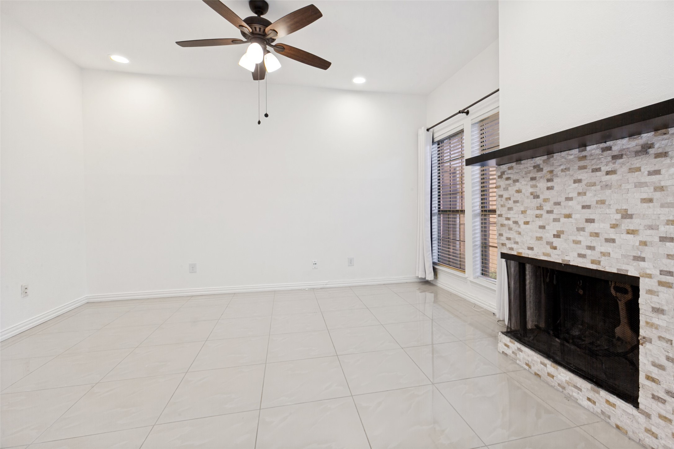 5100 Verde Valley Lane Dallas TX 75254