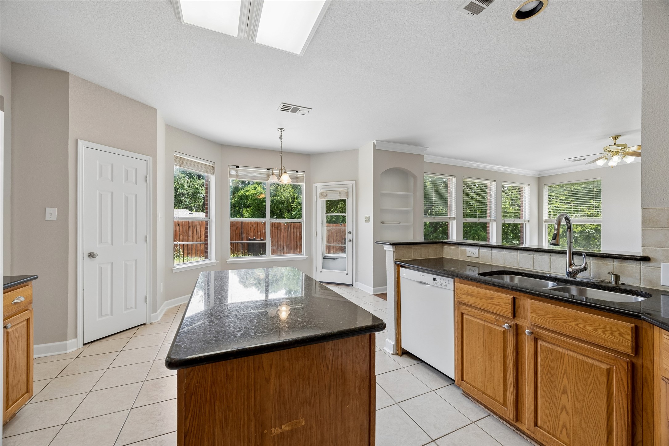 3702 Senada Trail Garland TX 75040