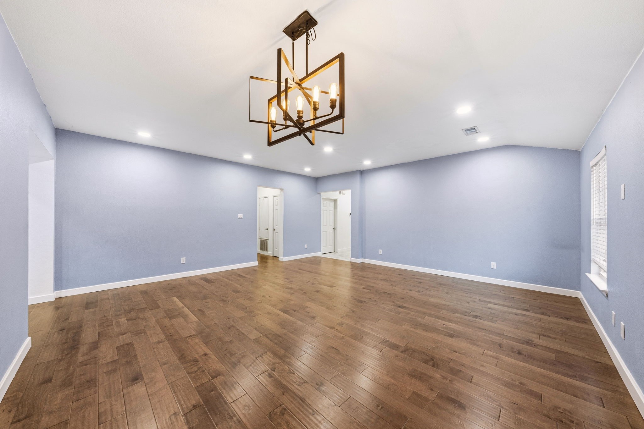 2008 Archer Drive Grand Prairie TX 75052