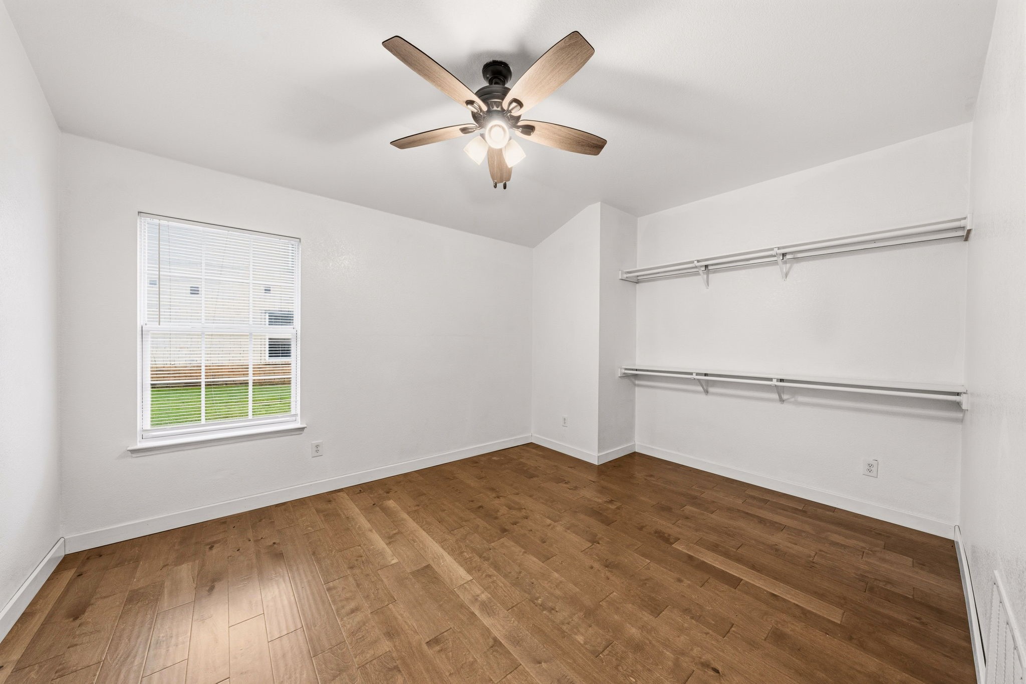 2008 Archer Drive Grand Prairie TX 75052
