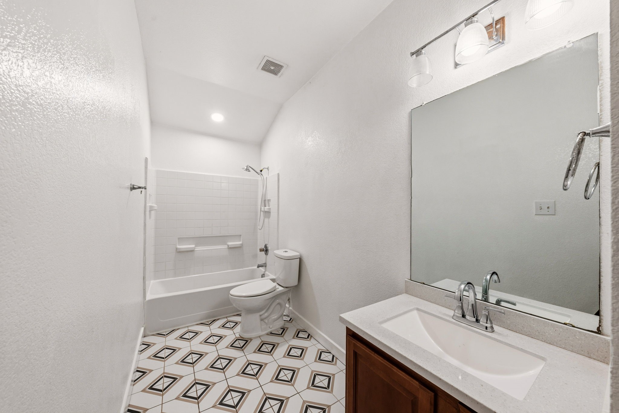 2008 Archer Drive Grand Prairie TX 75052