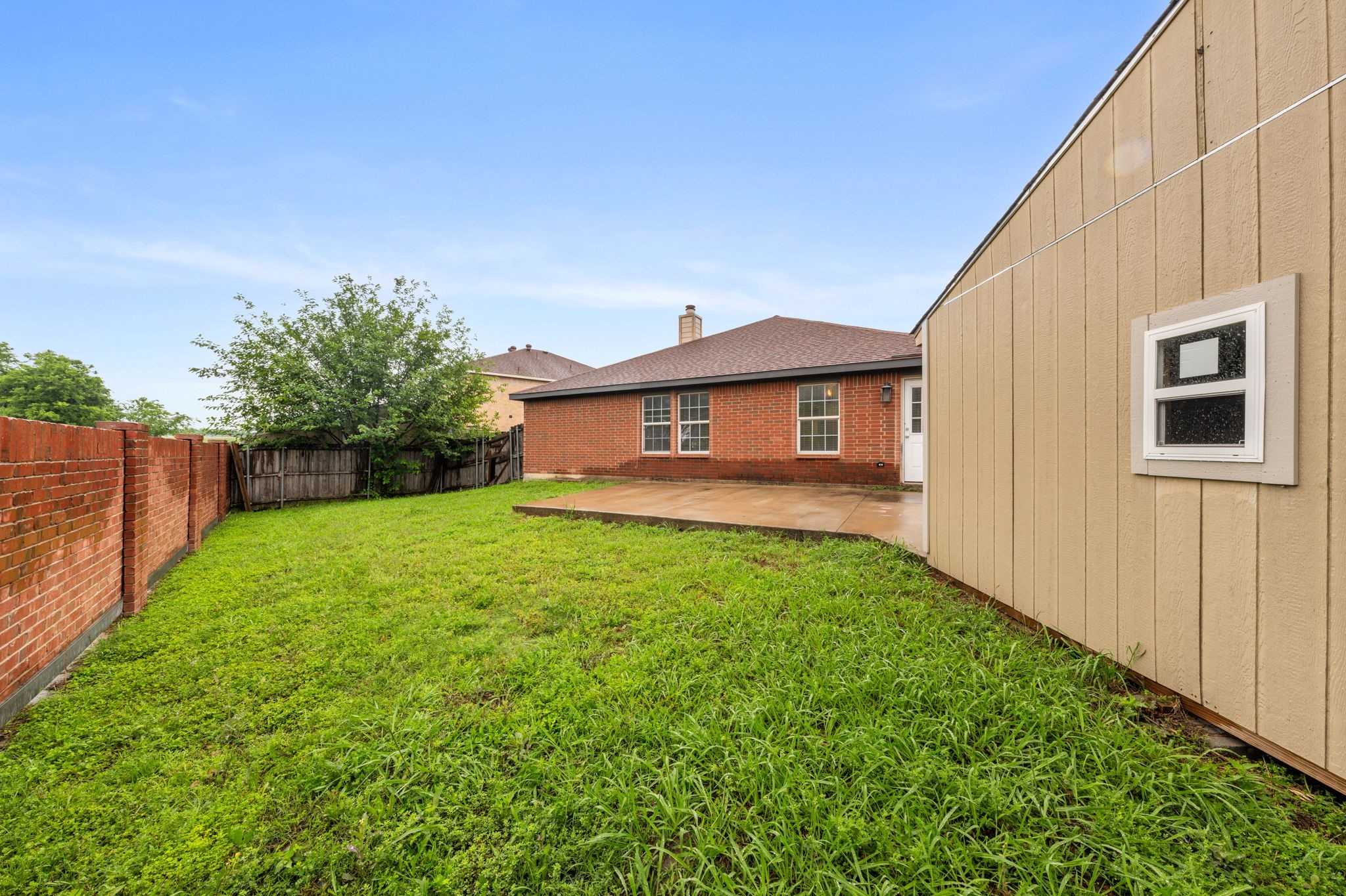 2008 Archer Drive Grand Prairie TX 75052