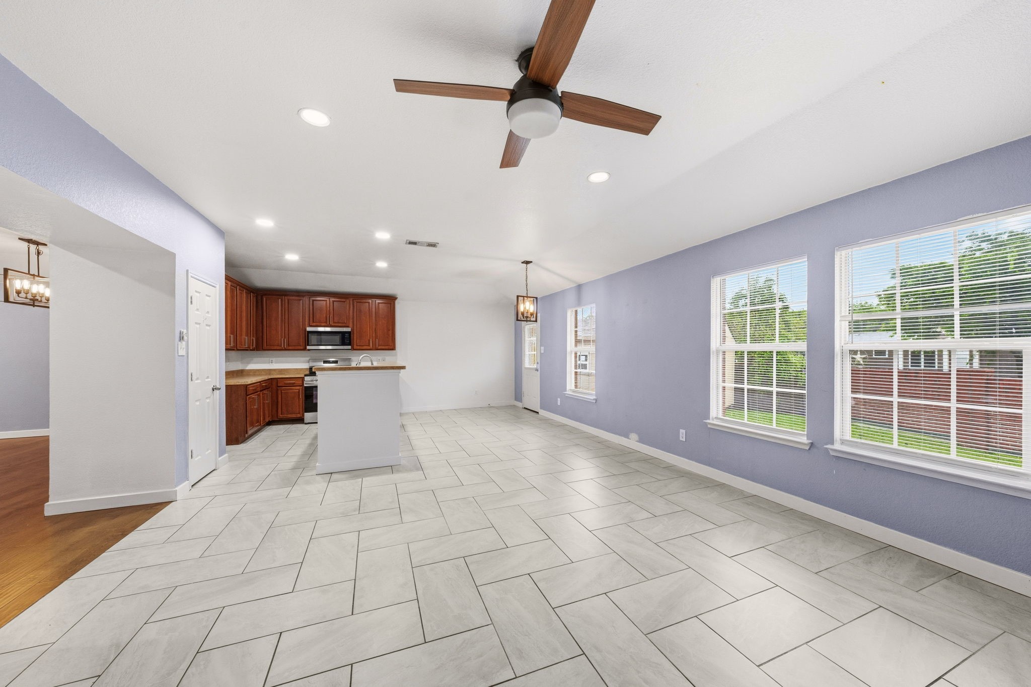 2008 Archer Drive Grand Prairie TX 75052