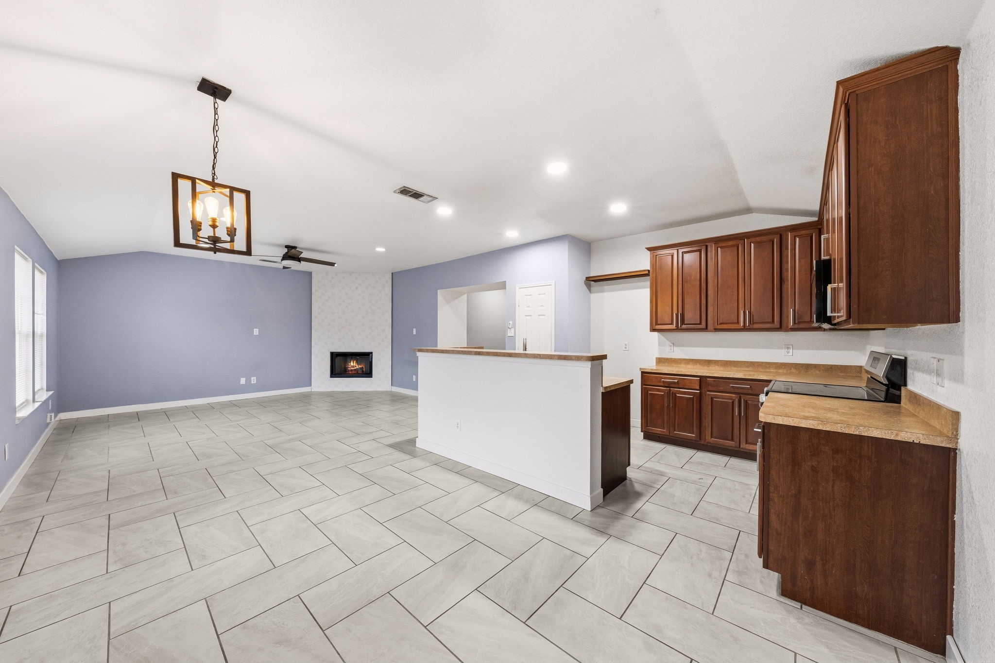 2008 Archer Drive Grand Prairie TX 75052