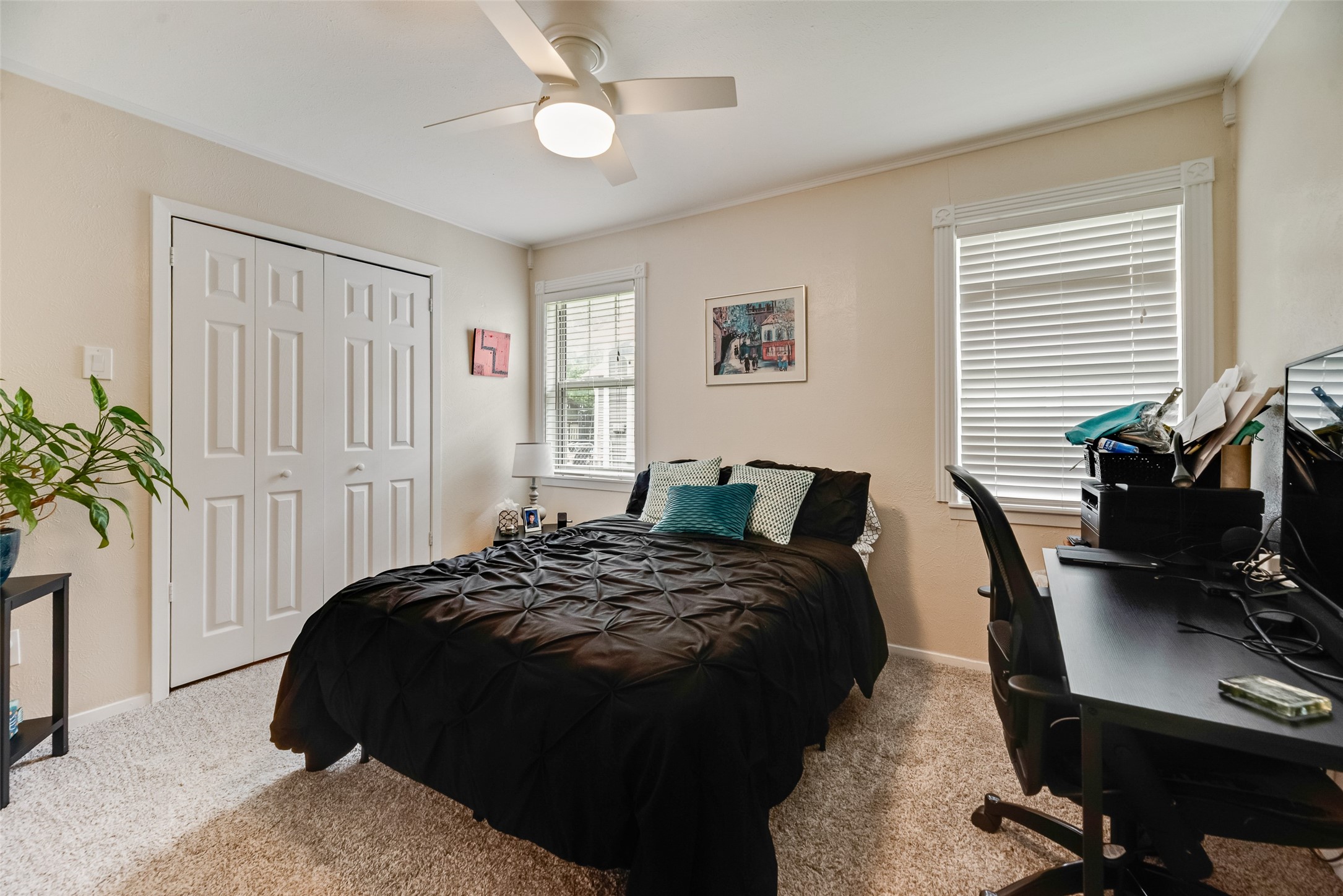 707 Parkmont Street Dallas TX 75214
