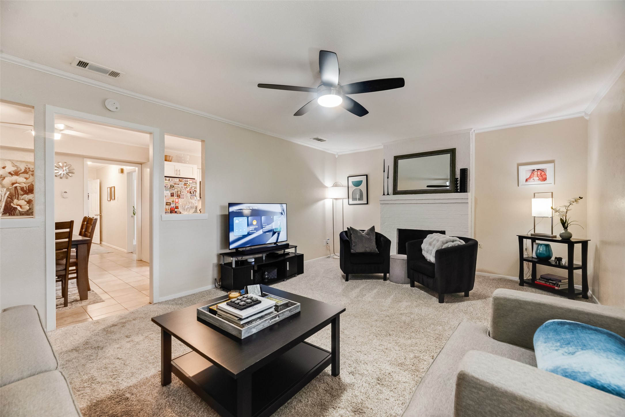 707 Parkmont Street Dallas TX 75214