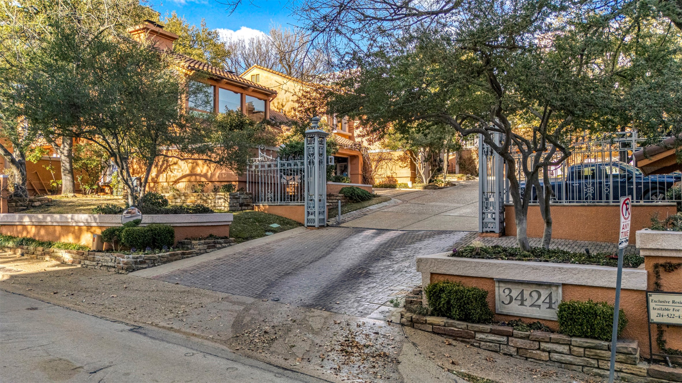 3424 Gillespie Dallas TX 75219