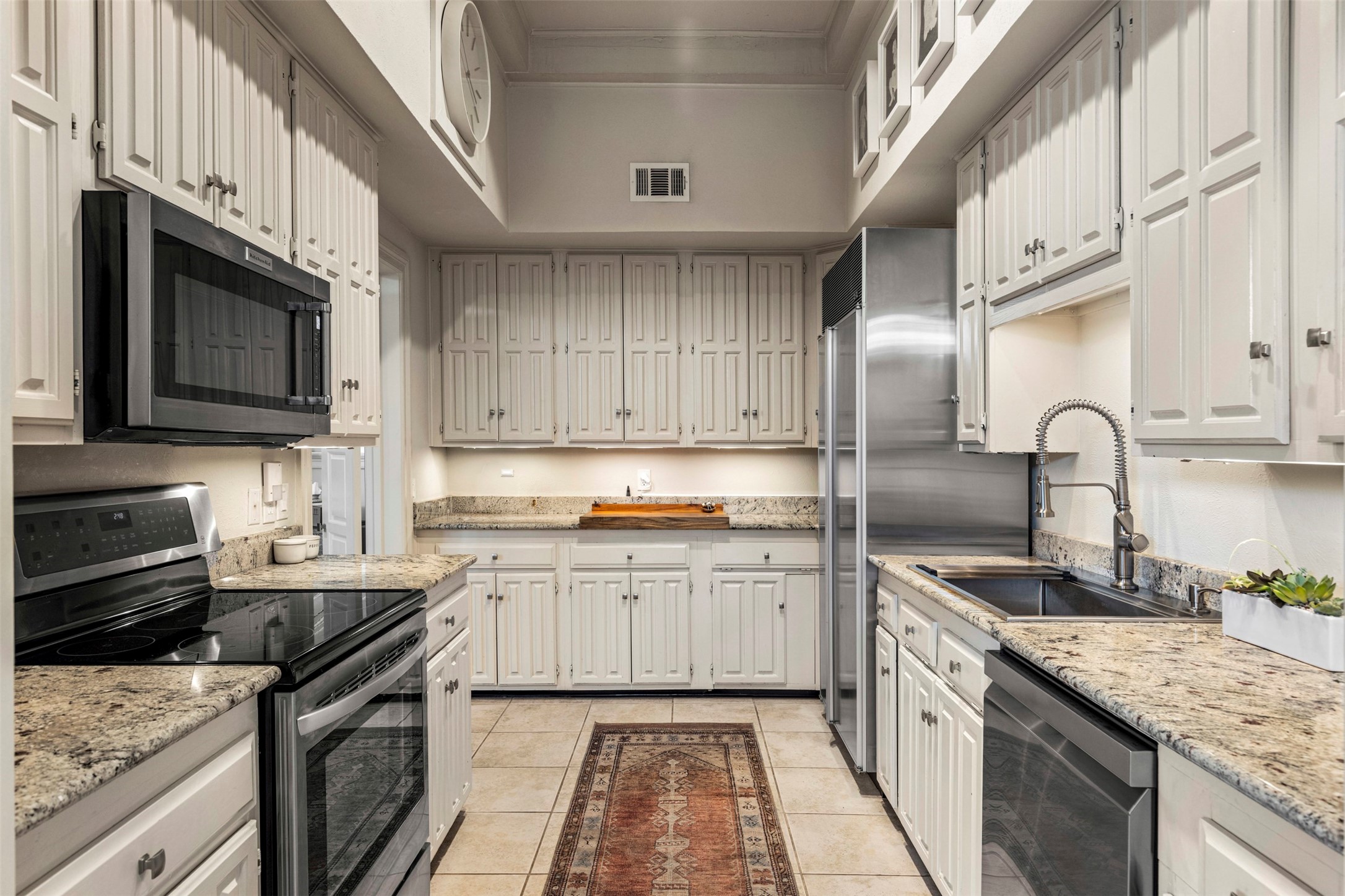 3424 Gillespie Dallas TX 75219