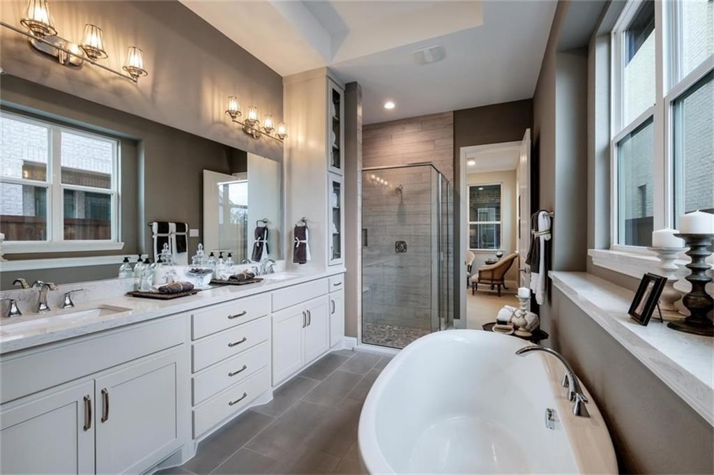 8043 Sunflower Lane Dallas TX 75252
