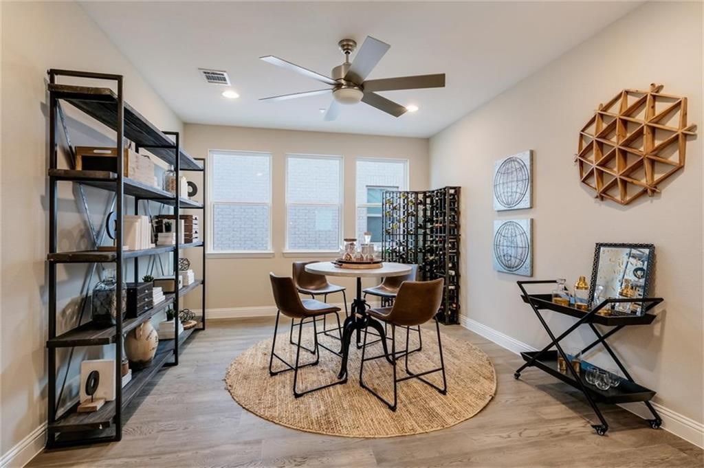 8043 Sunflower Lane Dallas TX 75252