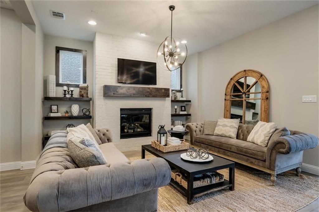 8043 Sunflower Lane Dallas TX 75252