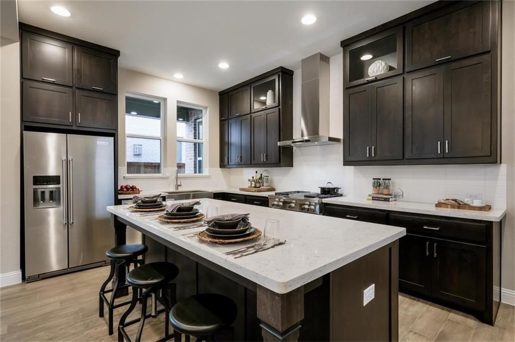 8043 Sunflower Lane Dallas TX 75252