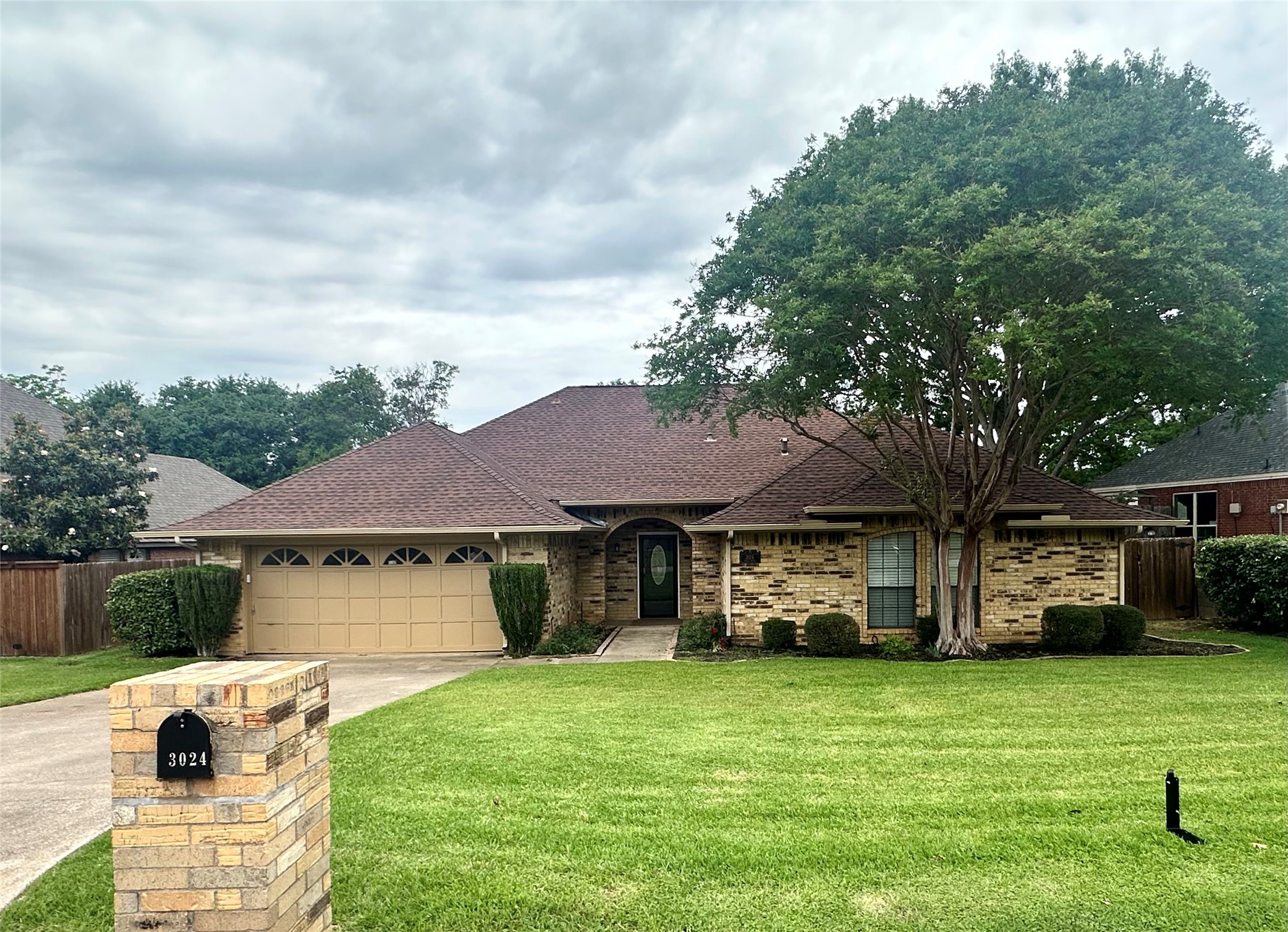 3024 Sweet Briar Street Grapevine TX 76051