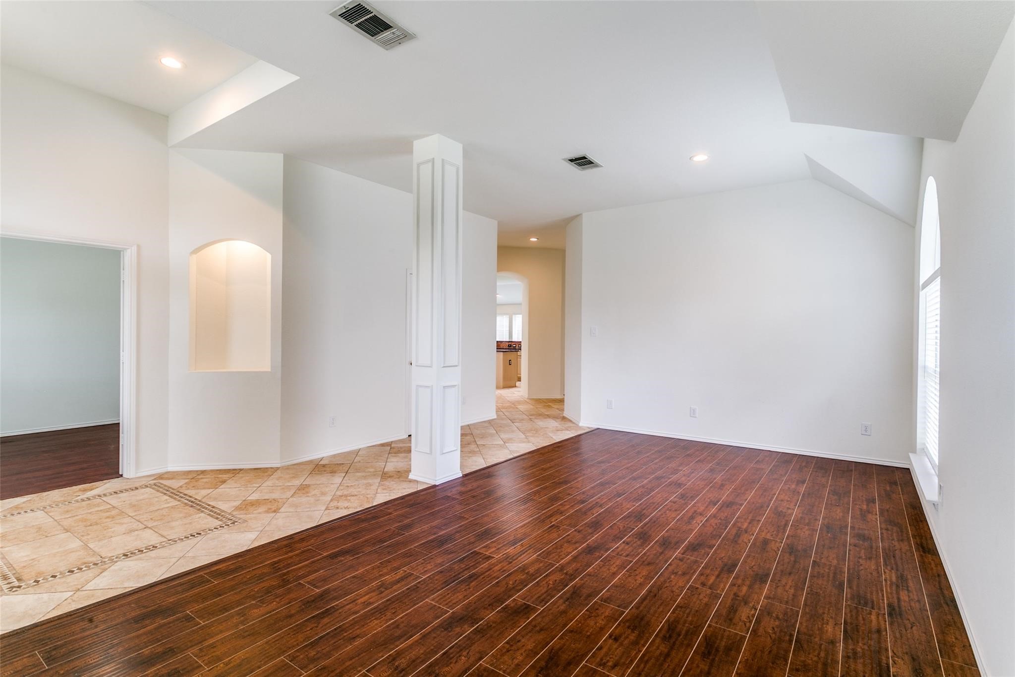 104 Dorsett Drive Irving TX 75063