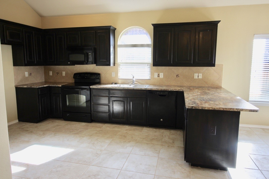 1021 Jodie Drive Weatherford TX 76087