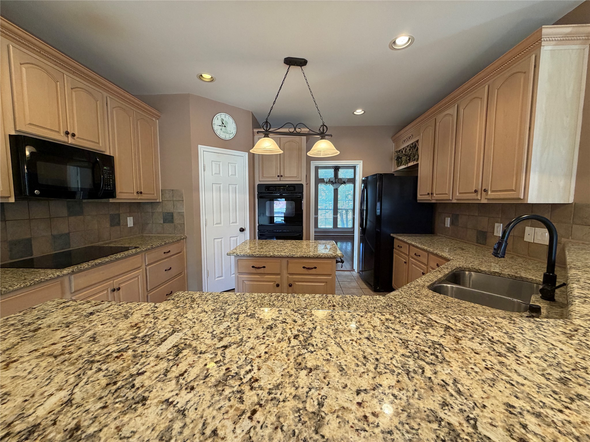 2610 Jakes Court Midlothian TX 76065