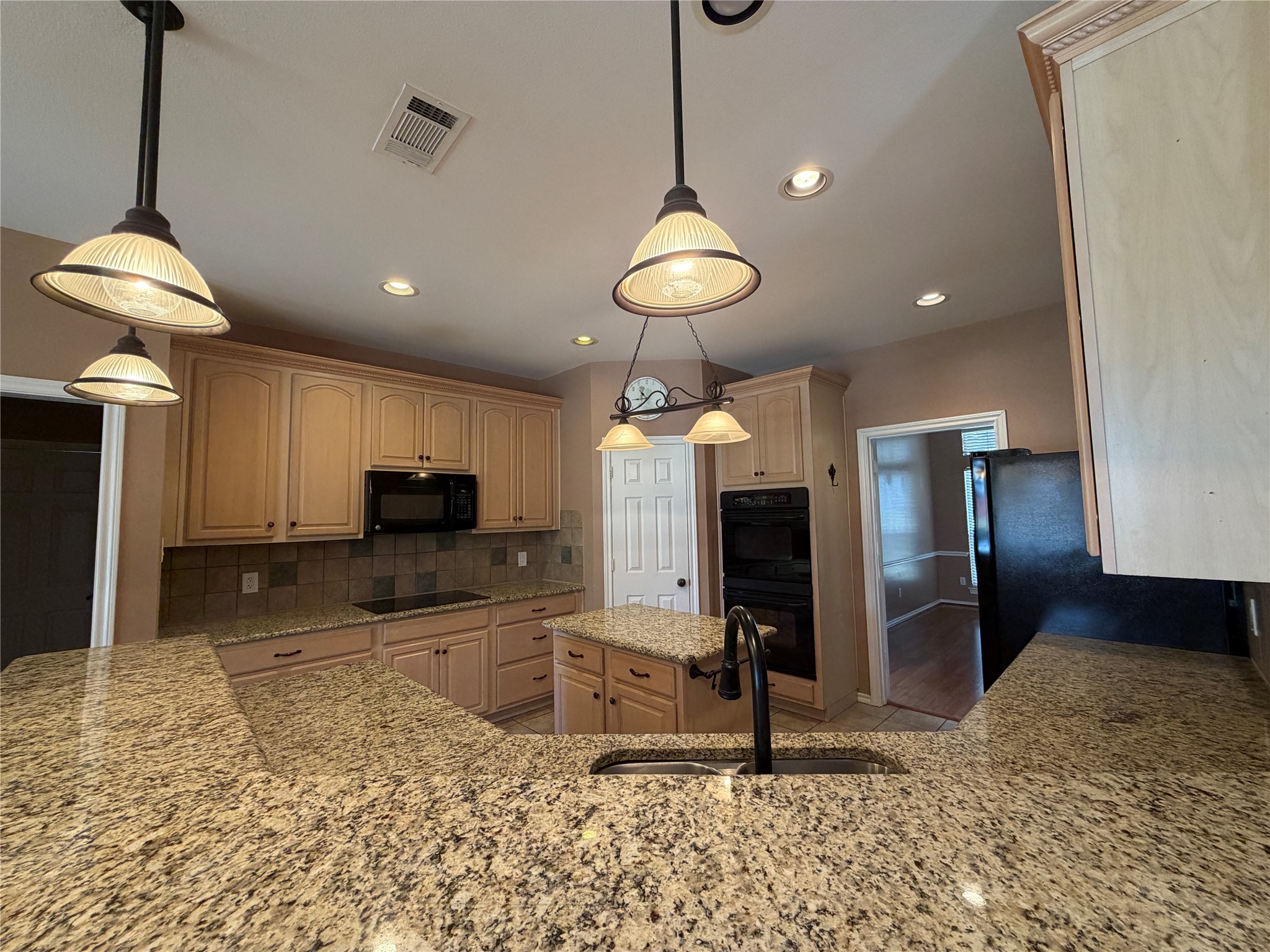 2610 Jakes Court Midlothian TX 76065
