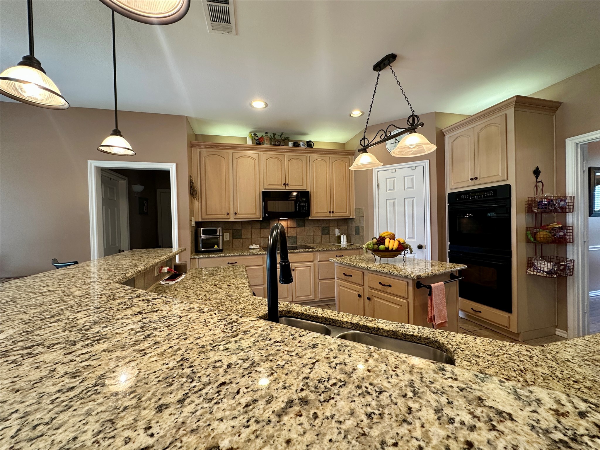2610 Jakes Court Midlothian TX 76065