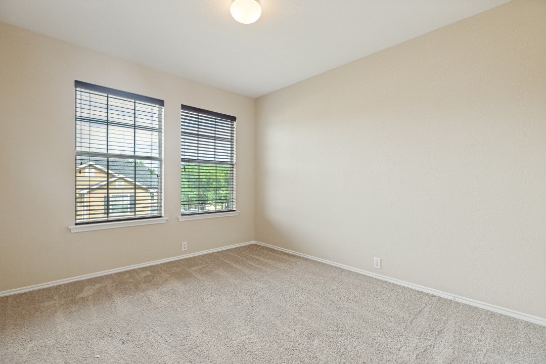 2324 Stoneleigh Place Mckinney TX 75071