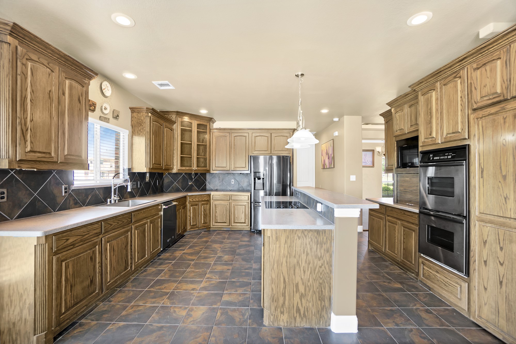 8176 County Road 2419 Royse City TX 75189