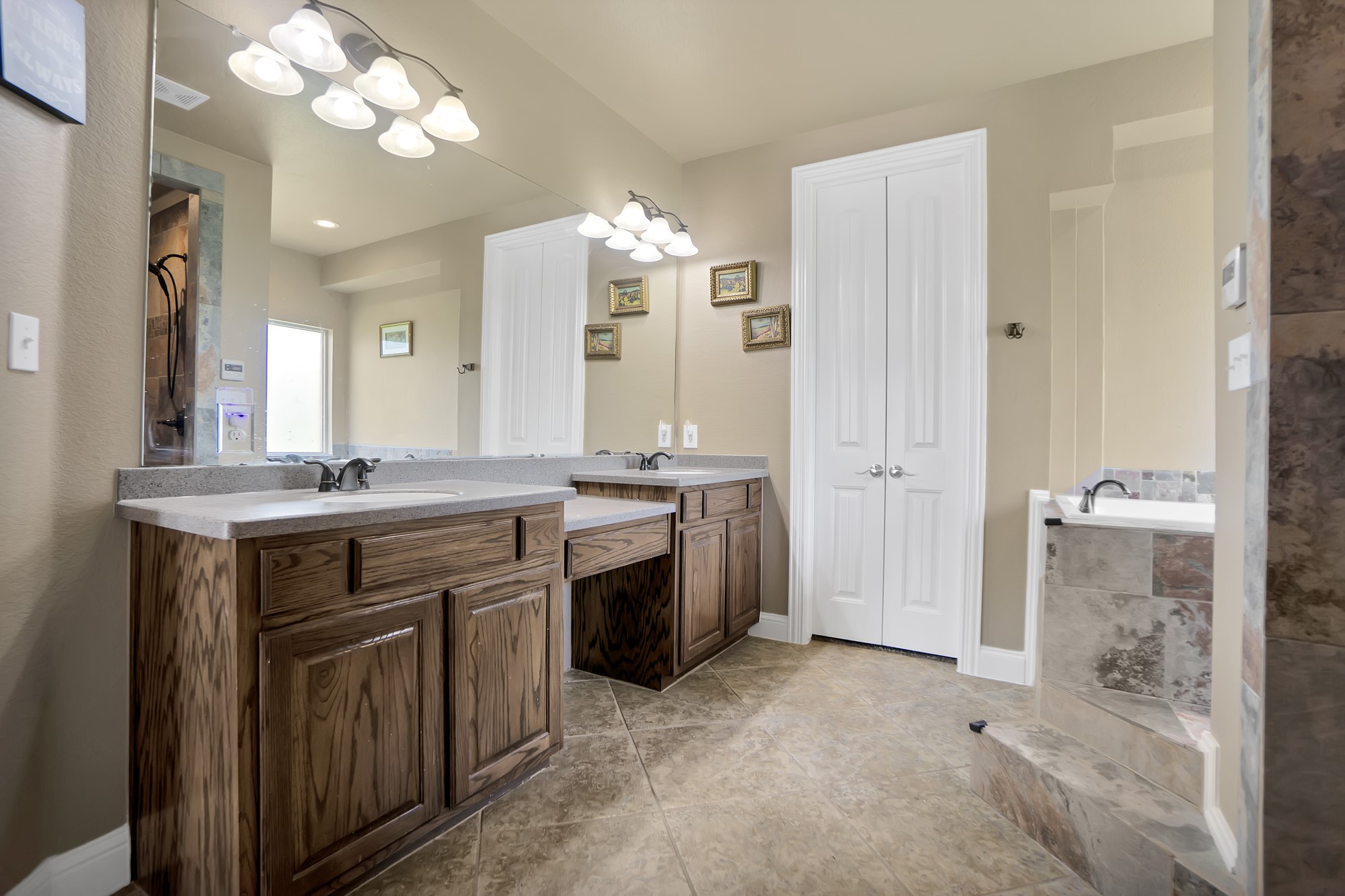 8176 County Road 2419 Royse City TX 75189