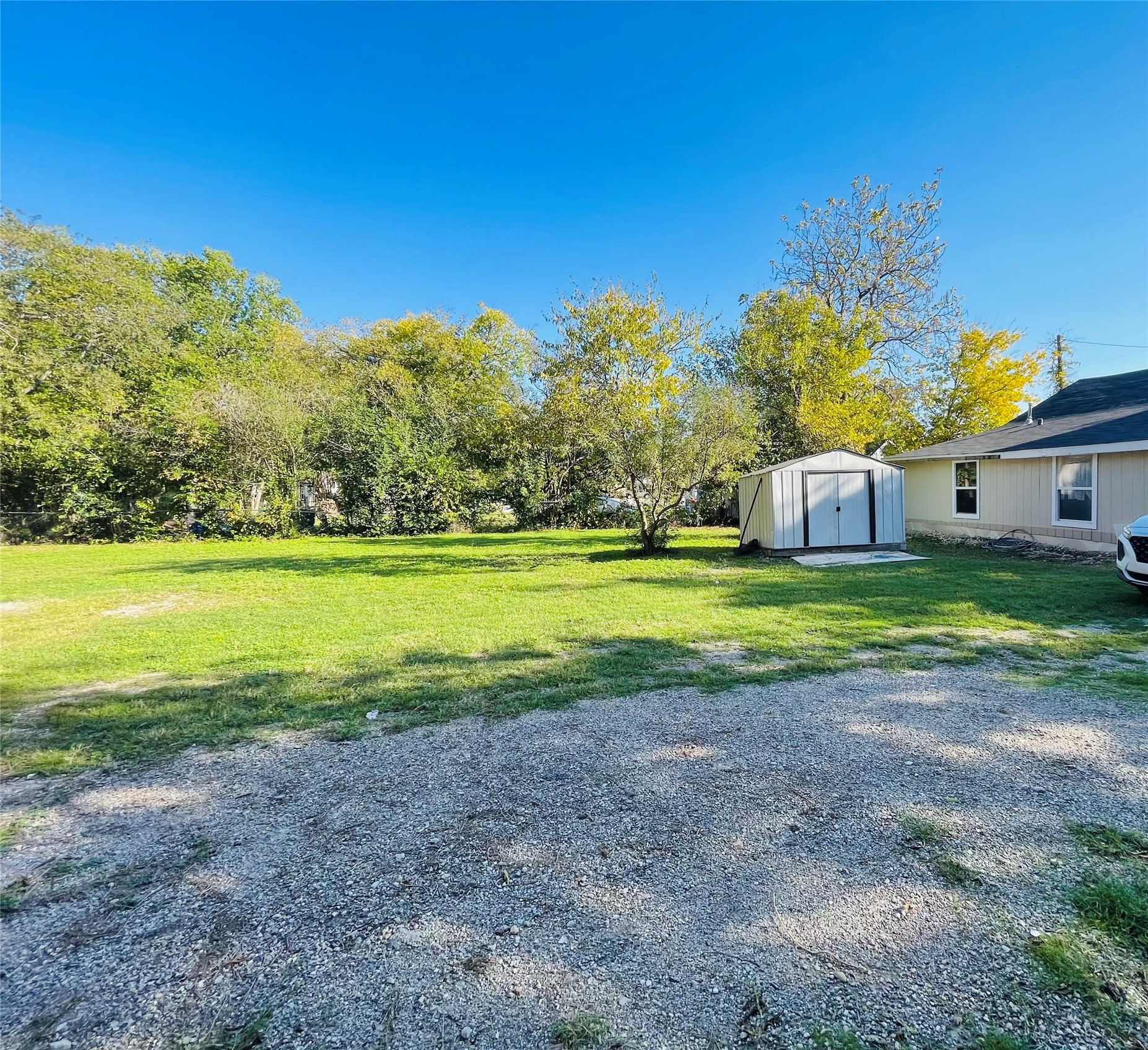 111 Rousseau Street Waxahachie TX 75165