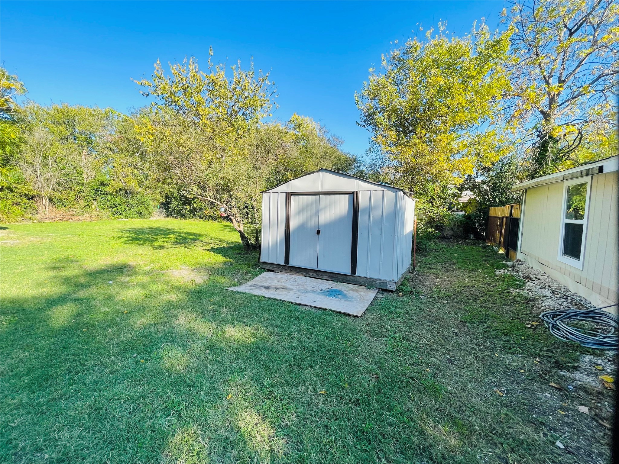 111 Rousseau Street Waxahachie TX 75165