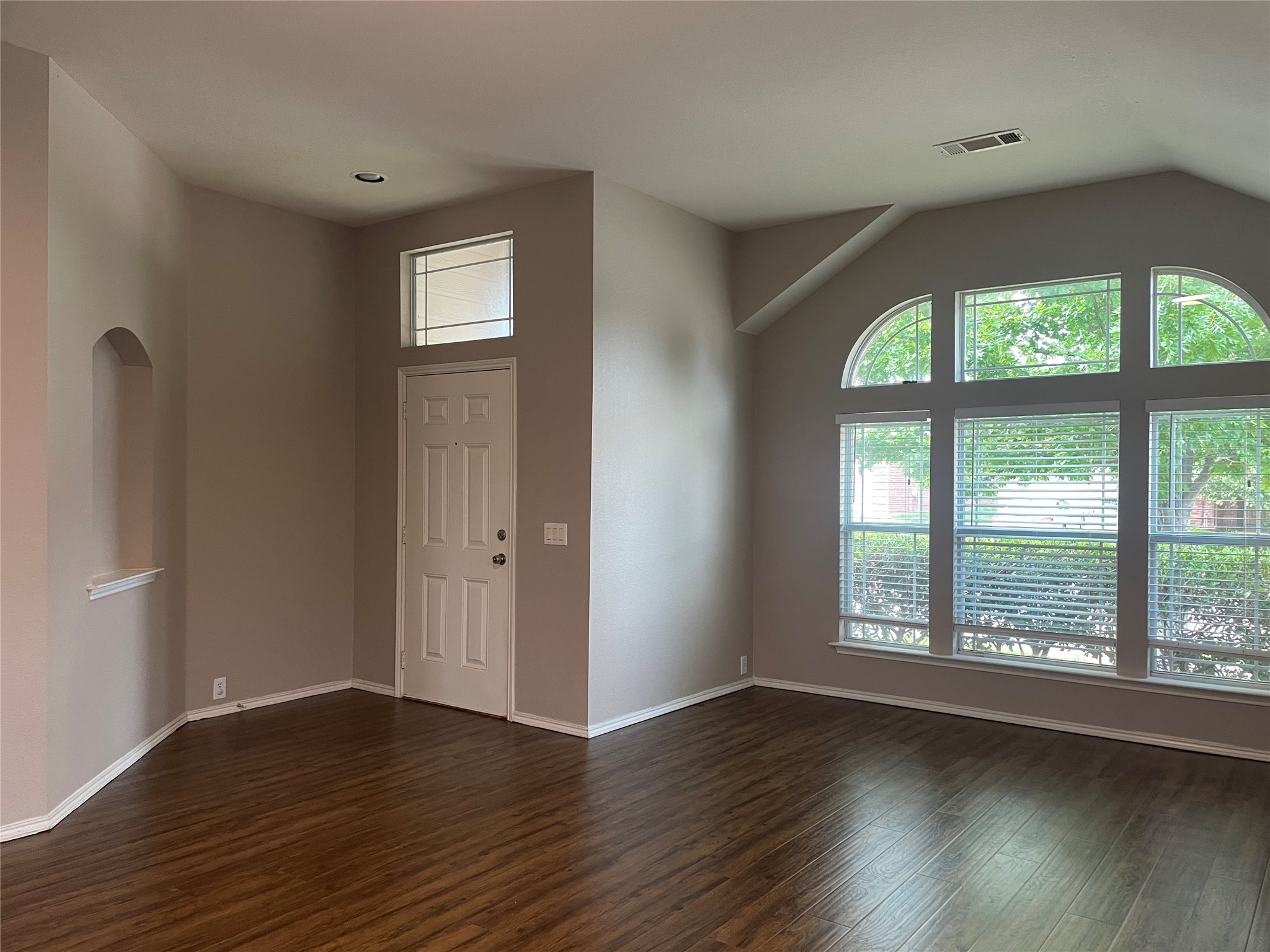 8748 Sagebrush Trail Cross Roads TX 76227