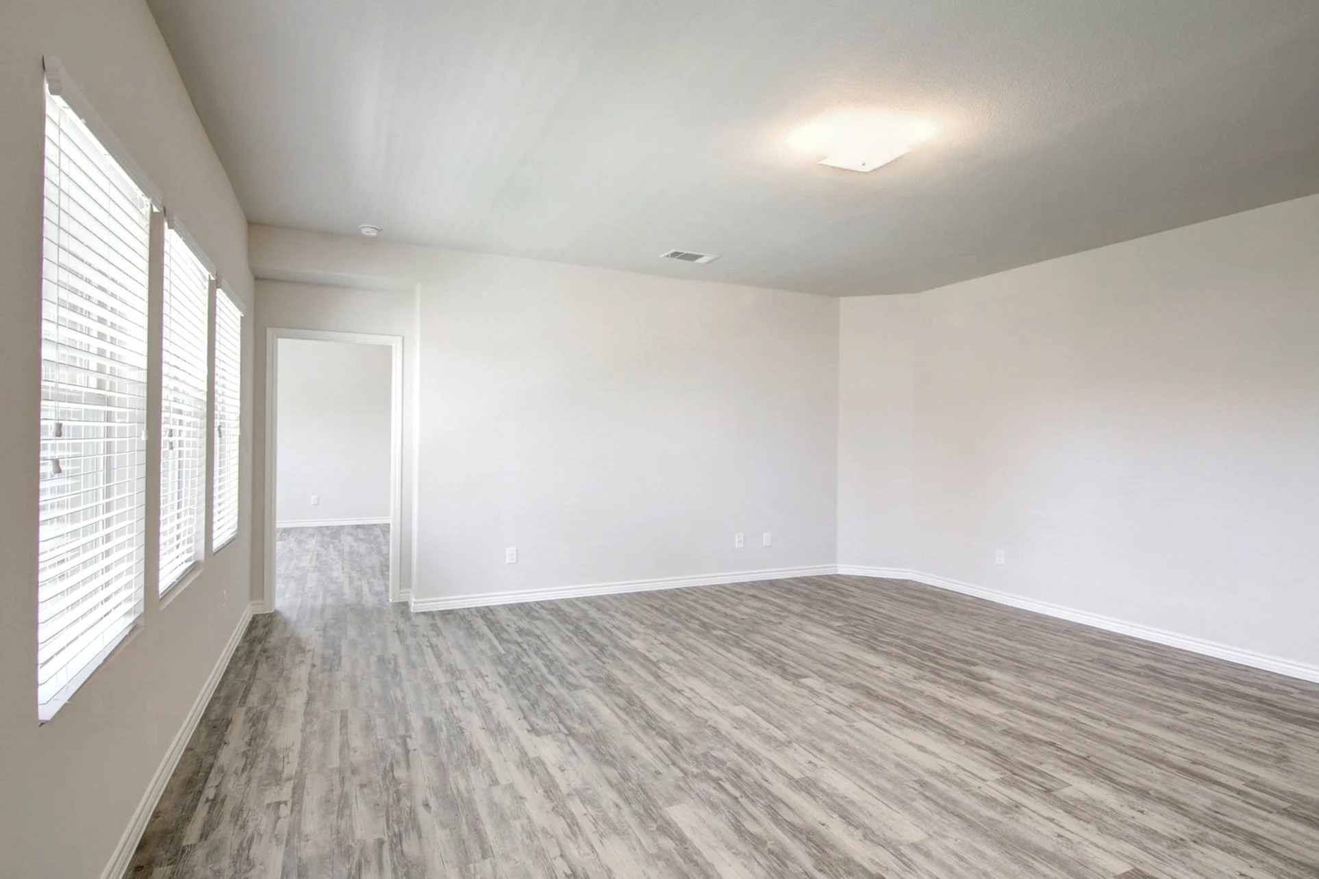 2045 Augusta Street Lancaster TX 75146