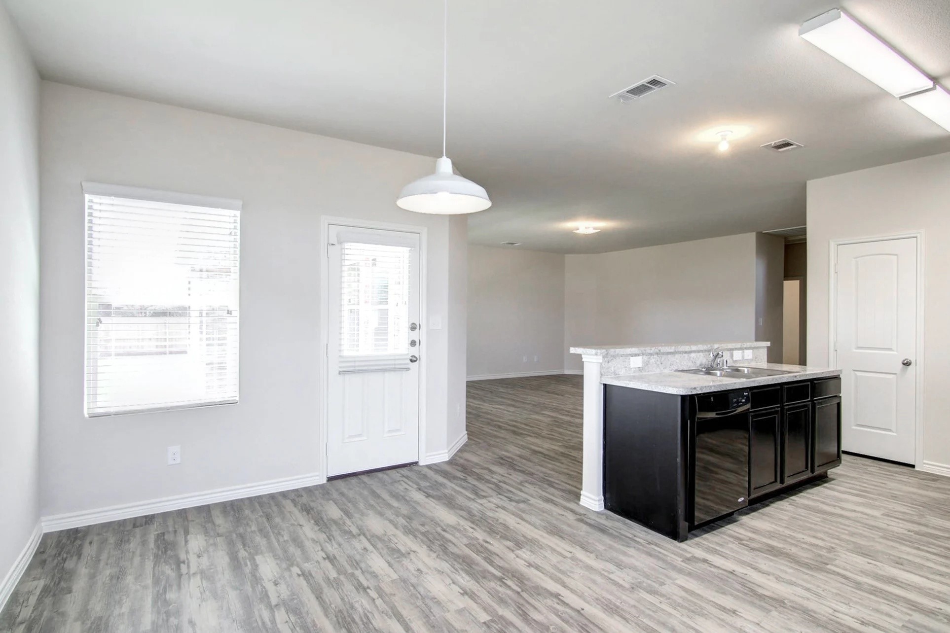 2045 Augusta Street Lancaster TX 75146