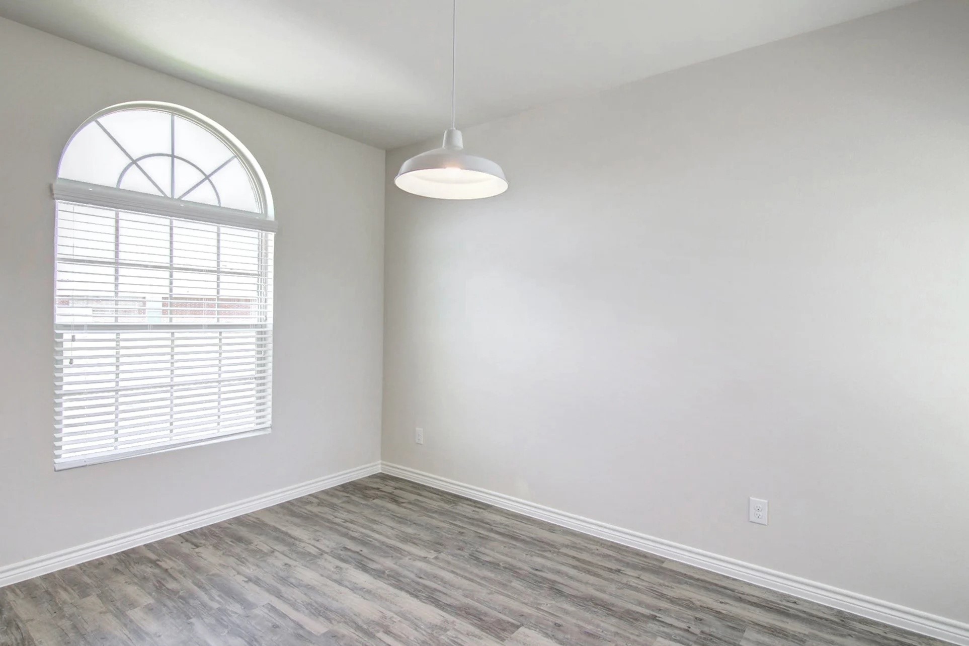 2045 Augusta Street Lancaster TX 75146