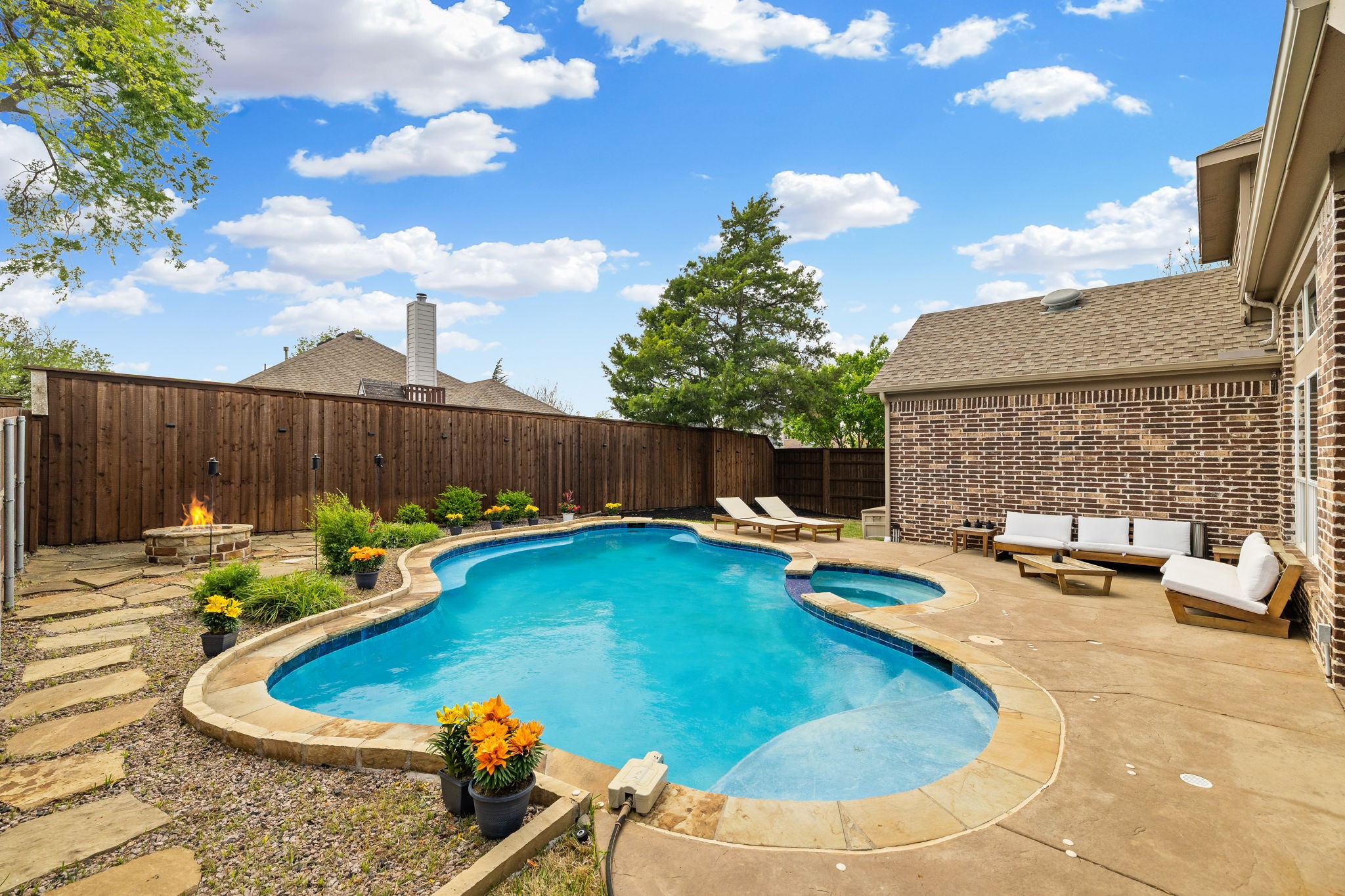 8405 Saint Clair Drive Mckinney TX 75071