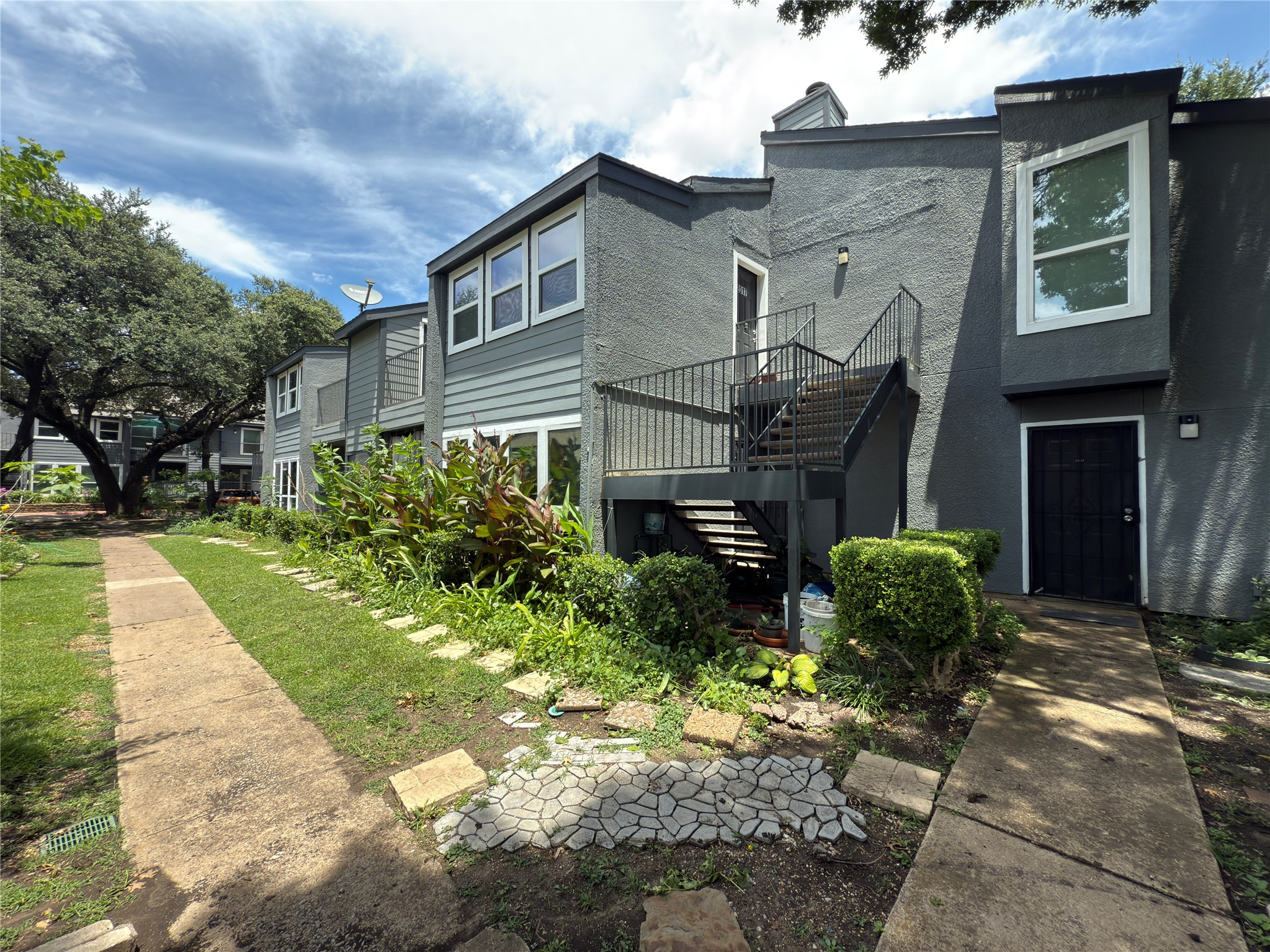 9696 Walnut Street Dallas TX 75243