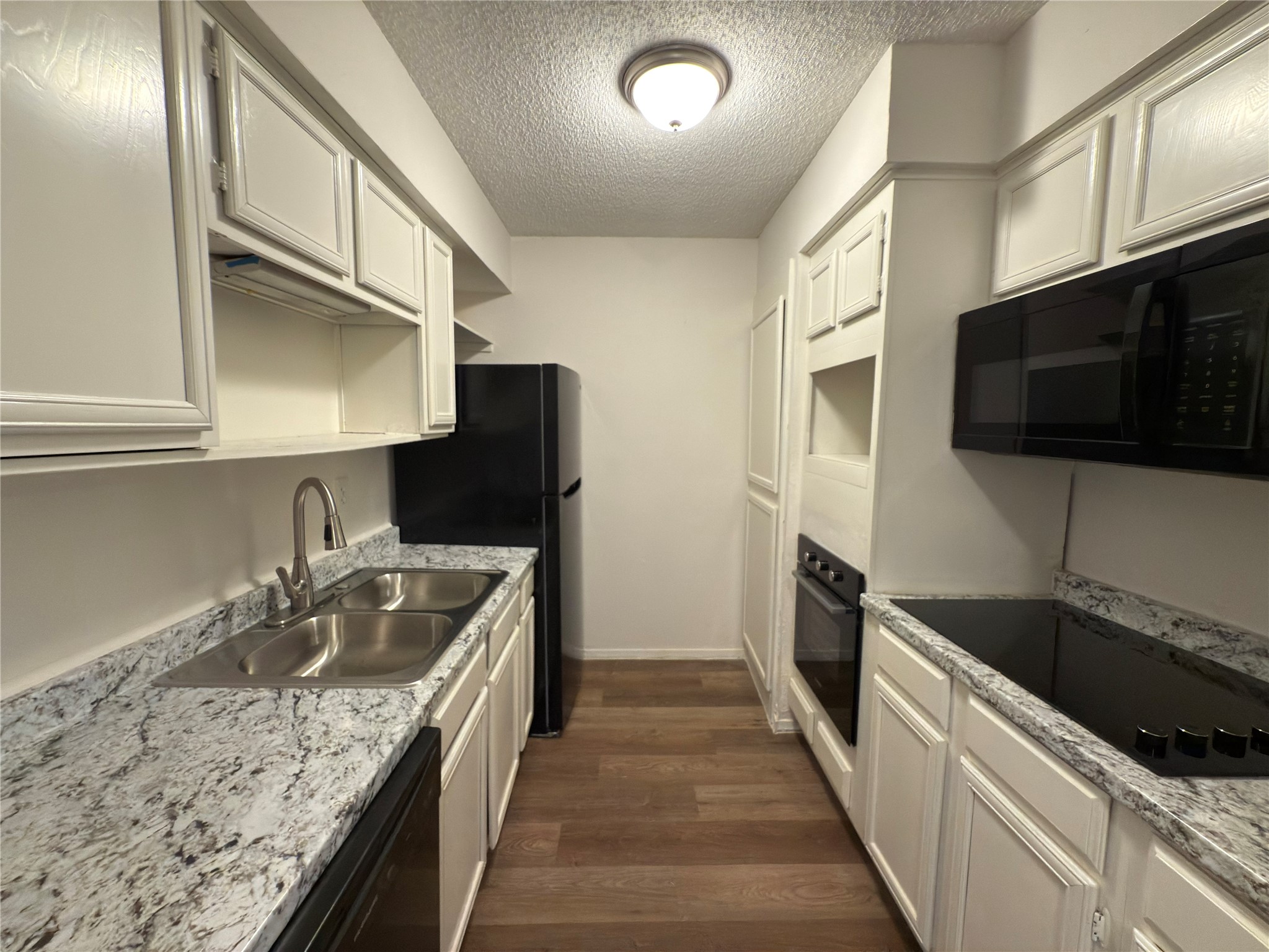 9696 Walnut Street Dallas TX 75243