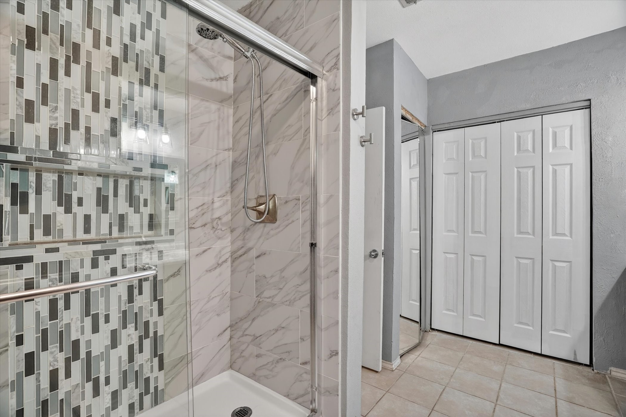 231 Shady Lane Drive Fort Worth TX 76112