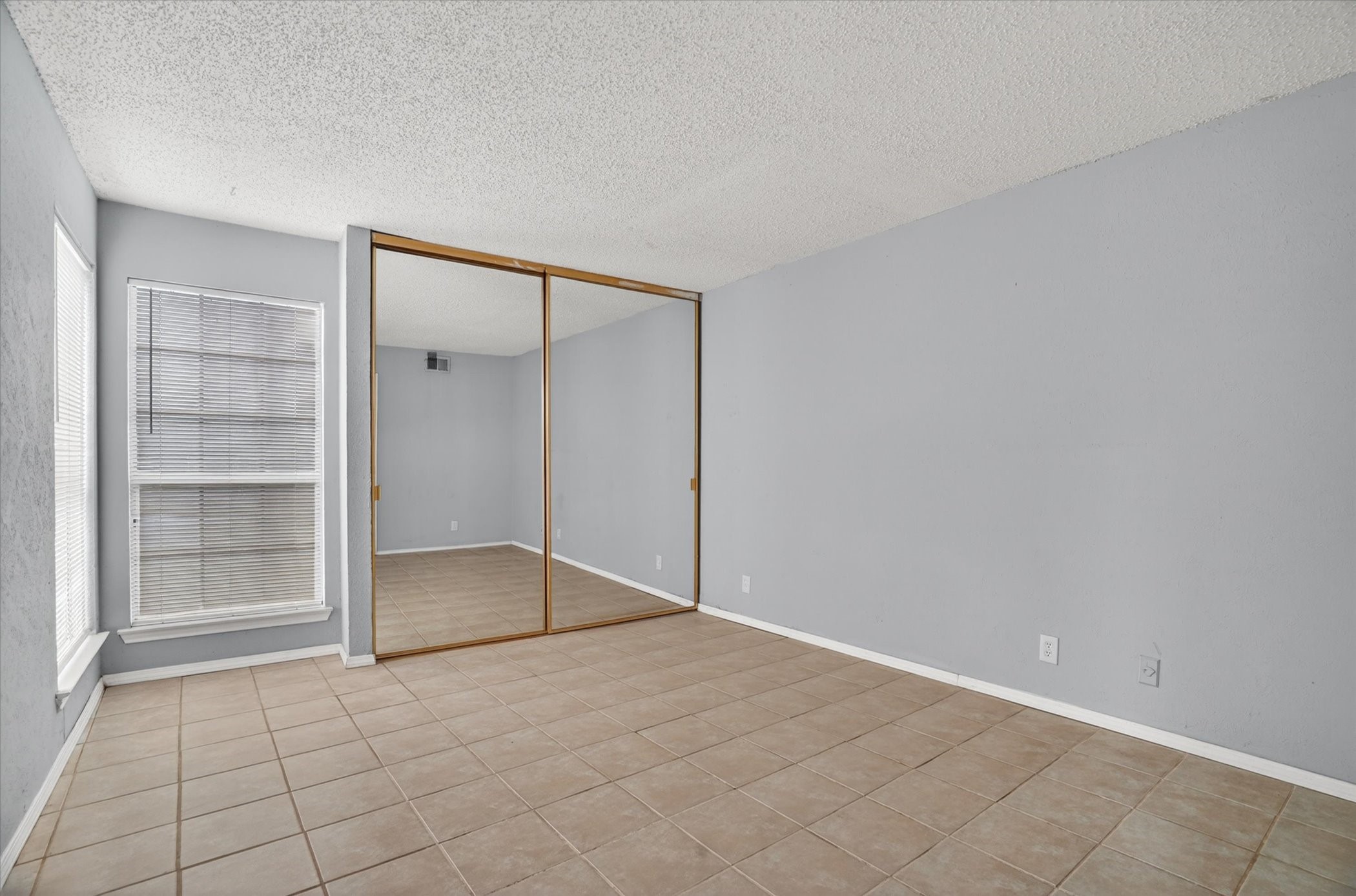231 Shady Lane Drive Fort Worth TX 76112