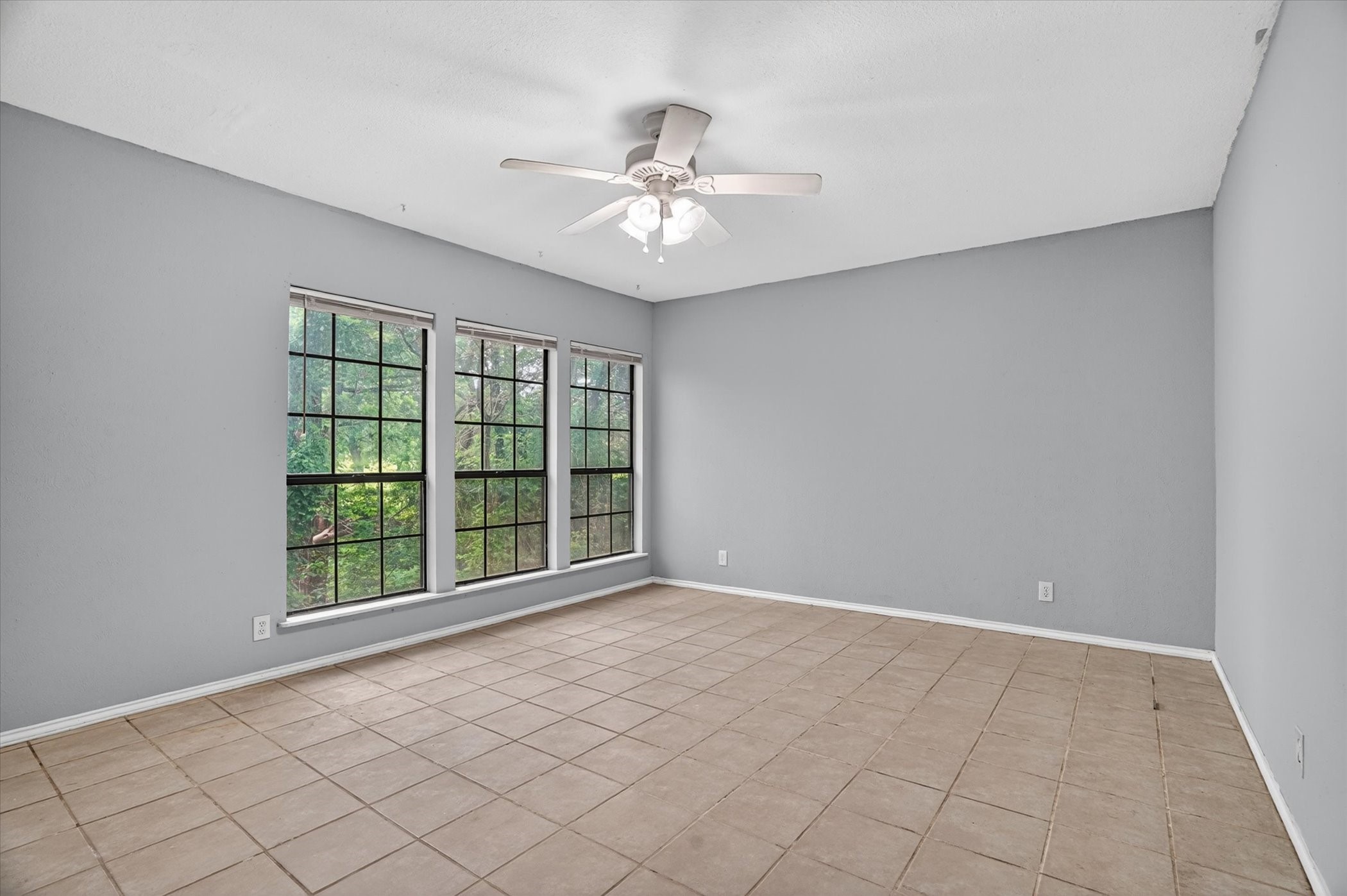 231 Shady Lane Drive Fort Worth TX 76112