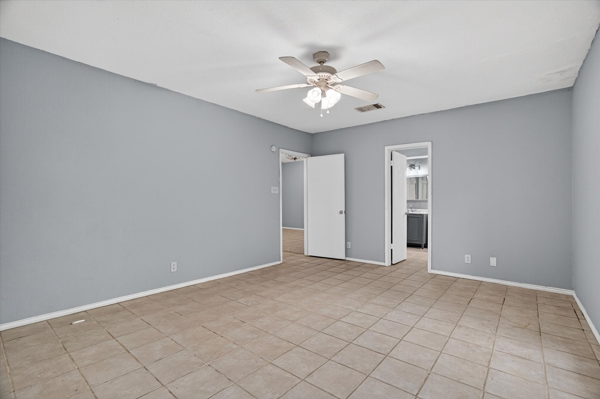 231 Shady Lane Drive Fort Worth TX 76112