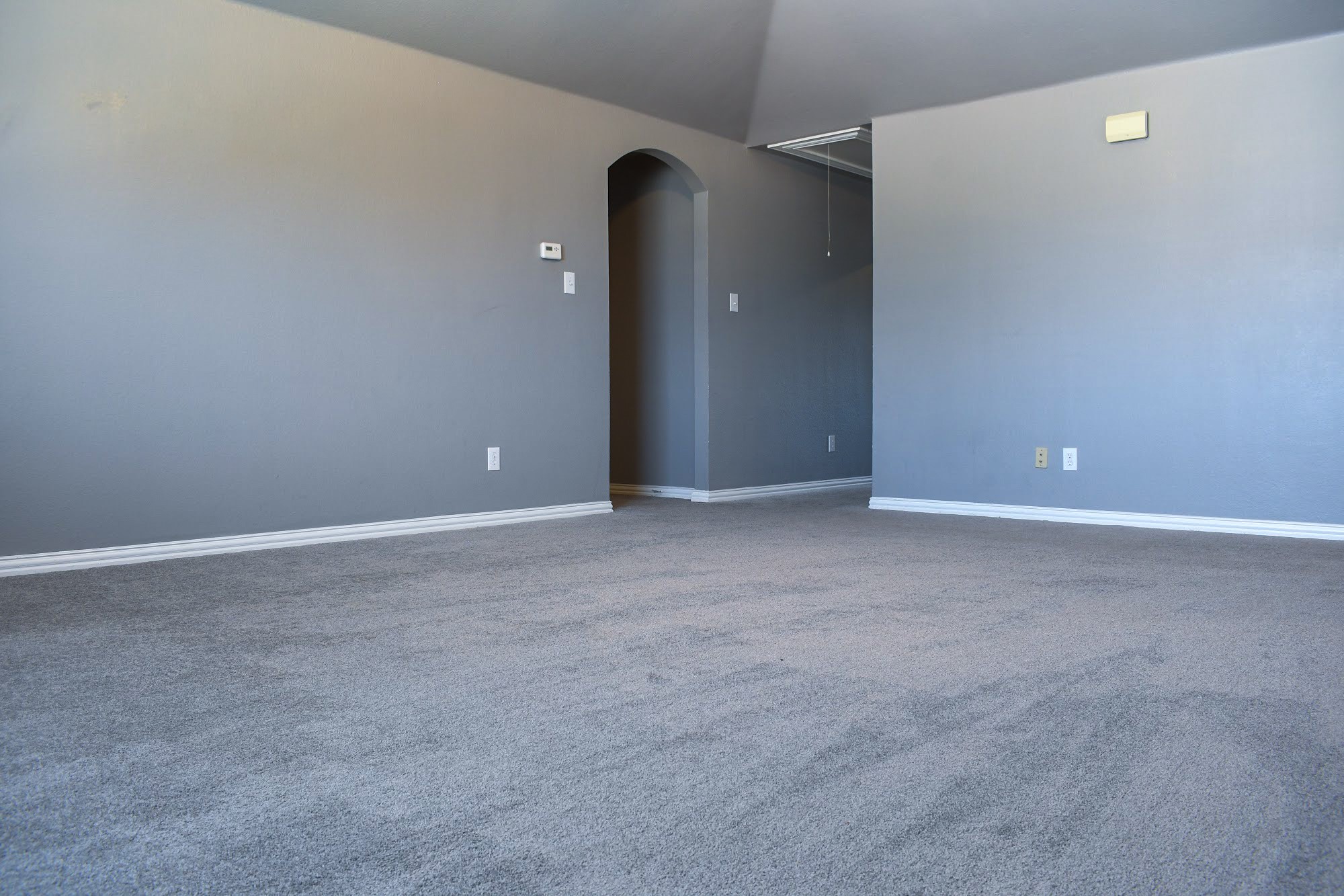 409 Royal Crest Drive Desoto TX 75115
